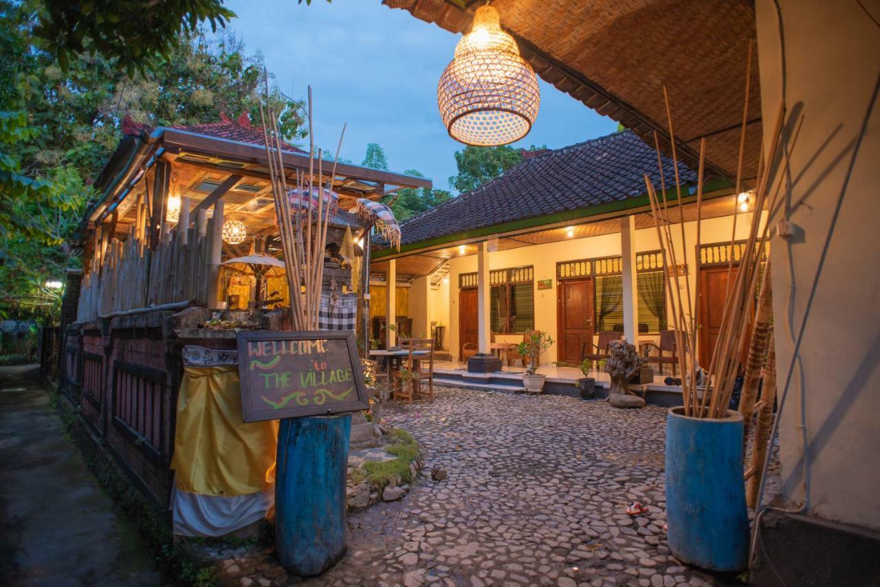 The Village Bed And Breakfast Lovina  Exterior photo